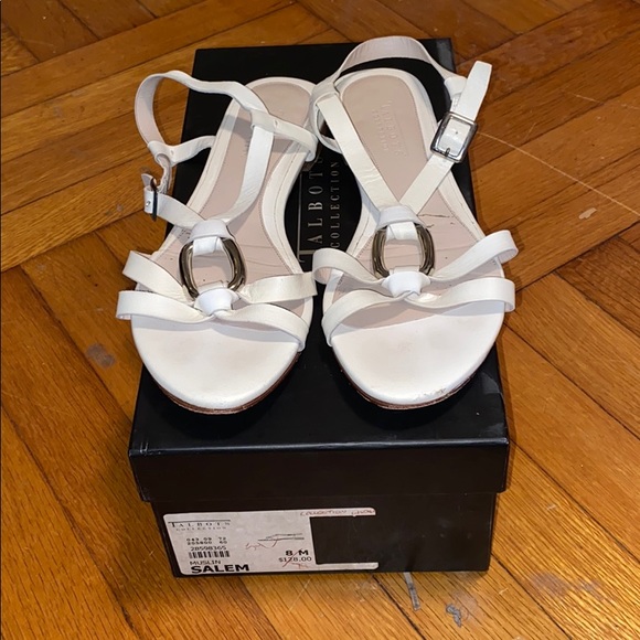 TALBOTS COLLECTION MUSLIN SALEM SANDALS!!! - Picture 1 of 4